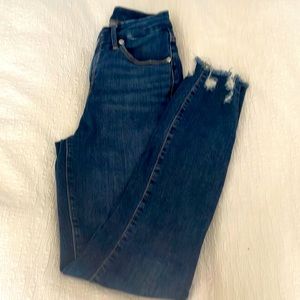 Good American Good Legs Skinny Jeans.   Size is 2/26.